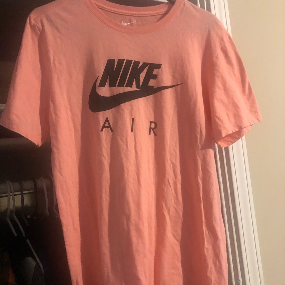 Nike T-shirt size small